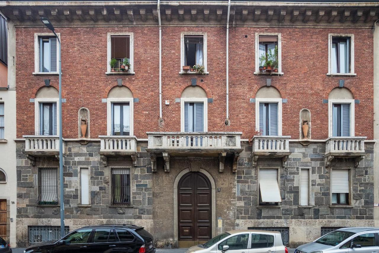 Cozy Loft Milano - Zona Certosa - Con Wi-Fi & Netflix & Parking Free In The Street Apartment Ngoại thất bức ảnh